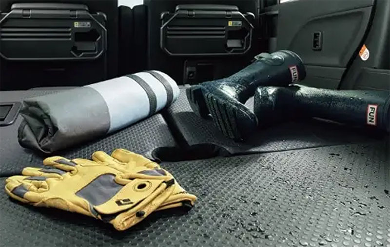 防水加工シートバック（後席）